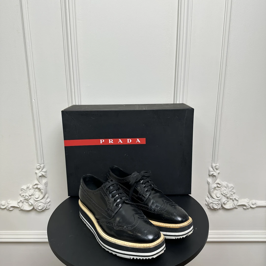 PRADA/普拉达 37.5码 黑色厚底松糕底 女款