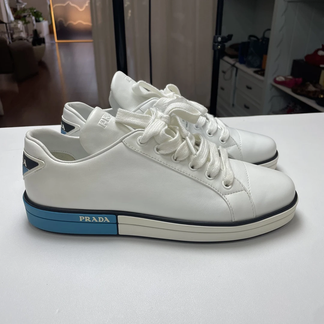 prada 女休闲运动板鞋 38.5码