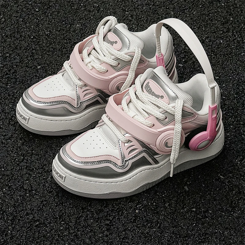 国潮小众设计耳机系列复古新款面包鞋情侣款百搭休闲增高滑板鞋男