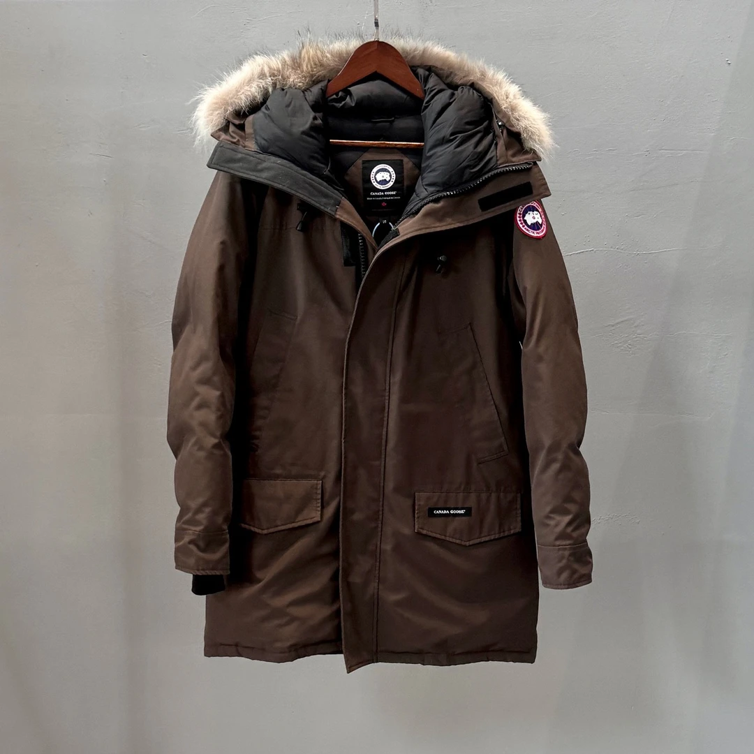 Canada Goose / 加拿大鹅 派克羽绒服/L码/Sw23544/公价9600