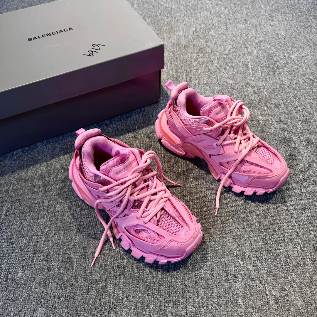 Balenciaga / 巴黎世家 Track1.0粉色老爹鞋/36码/SW23942