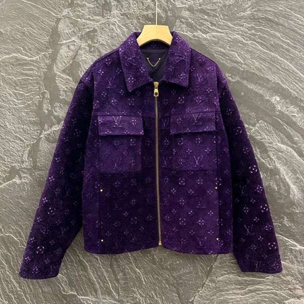 路易威登LV 紫色牛仔服/52码/99新/0668