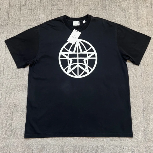 Burberry 博柏利/男士黑色星星球图案短袖T恤/M/公价5500/0178