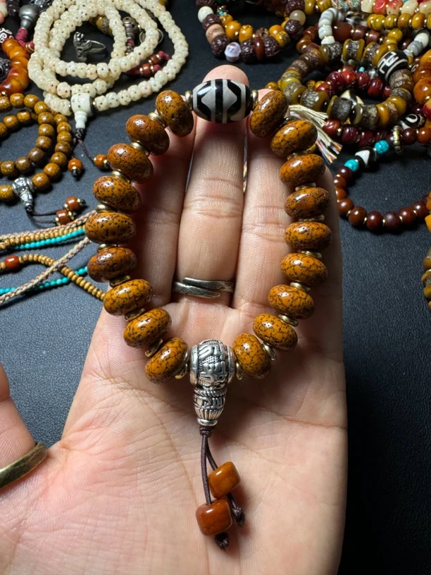 藏地风格百搭手串 具体实物以直播间为主