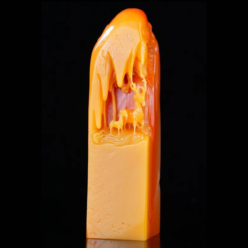 杨舵哥定制专属章料老挝田黄带原皮尺寸3cm*2.9cm*11.1cm