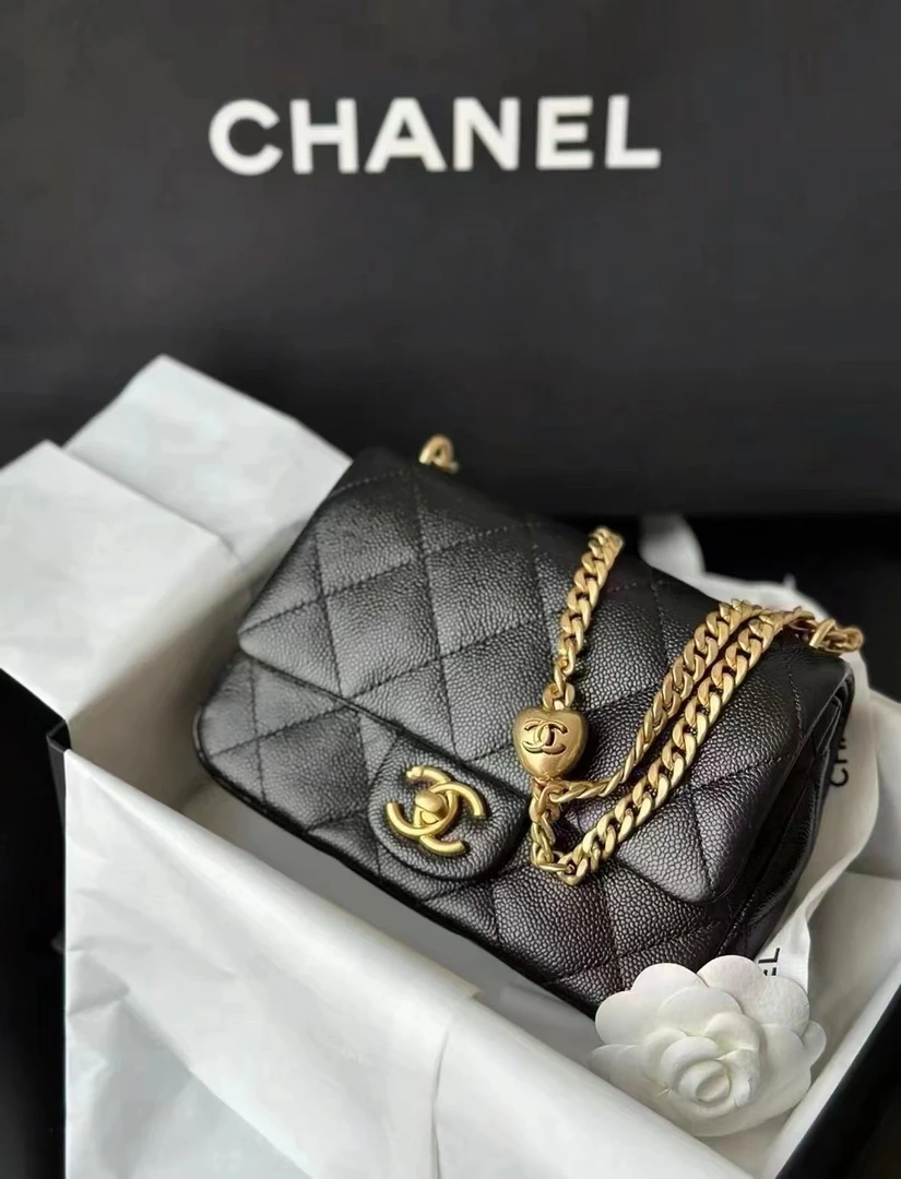 全新未使用 Chanel/香奈儿 爱心方胖子包20cm