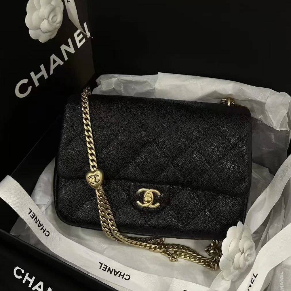 未使用 Chanel/香奈儿 23p 黑金爱心方胖子大号 芯片口盖包