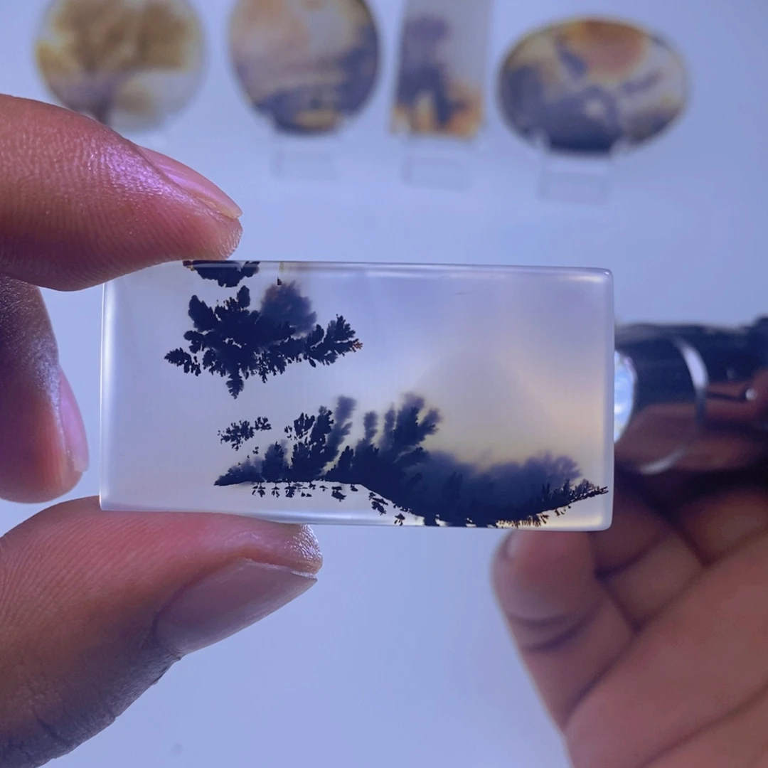 玛瑙/玉髓颈饰未镶嵌