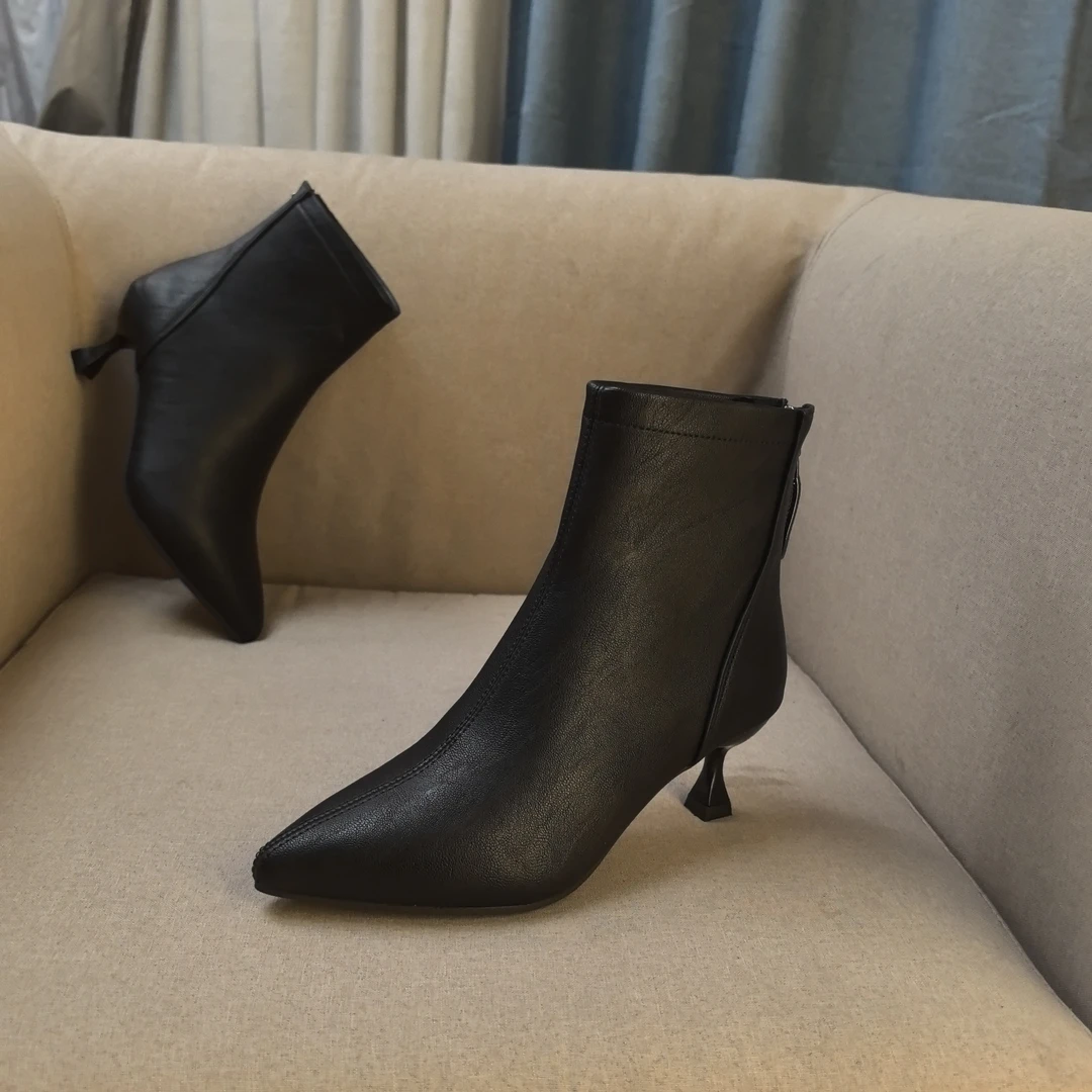 尖头低跟短靴时尚水钻扣单靴气质加绒棉靴米白色高跟鞋秋冬裸靴潮