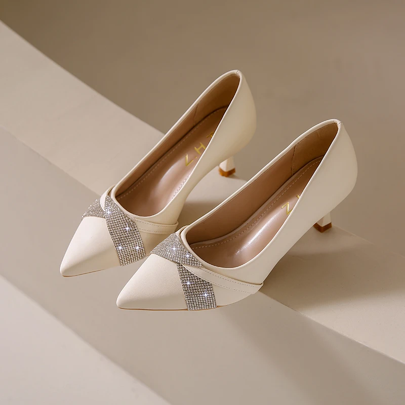 白色高跟鞋女细跟气质名媛单鞋5CM法式小中跟上班小众2025款时尚