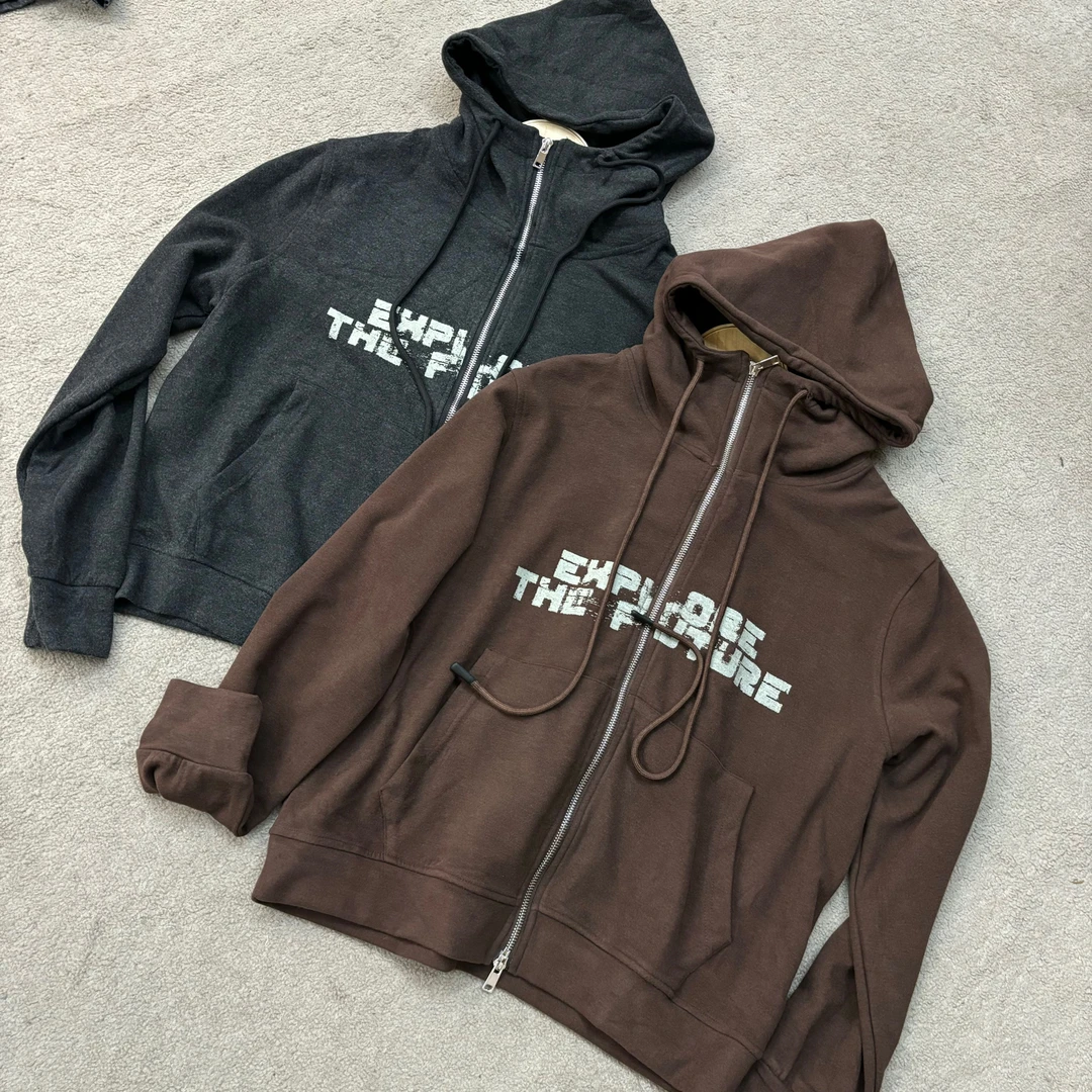 【冰冰一号店】961370#休闲时尚字母双面绒带帽外套潮品