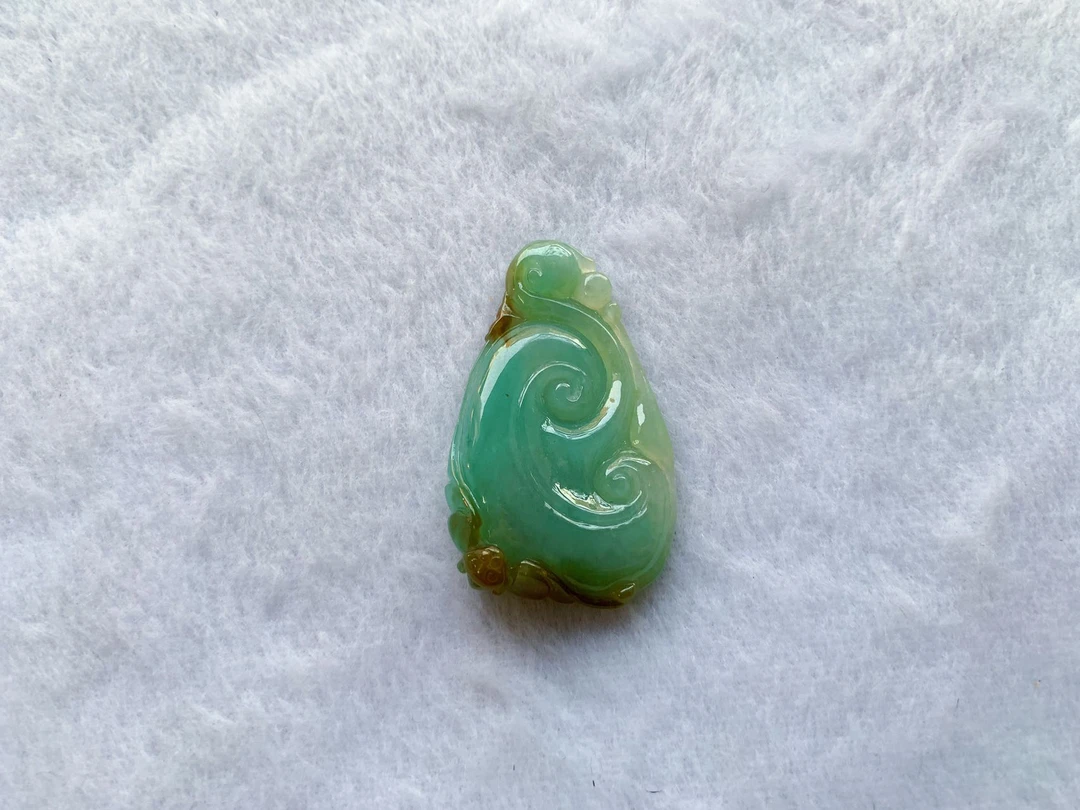 非金属吊坠 缅甸意如吊坠冰绿气质时尚