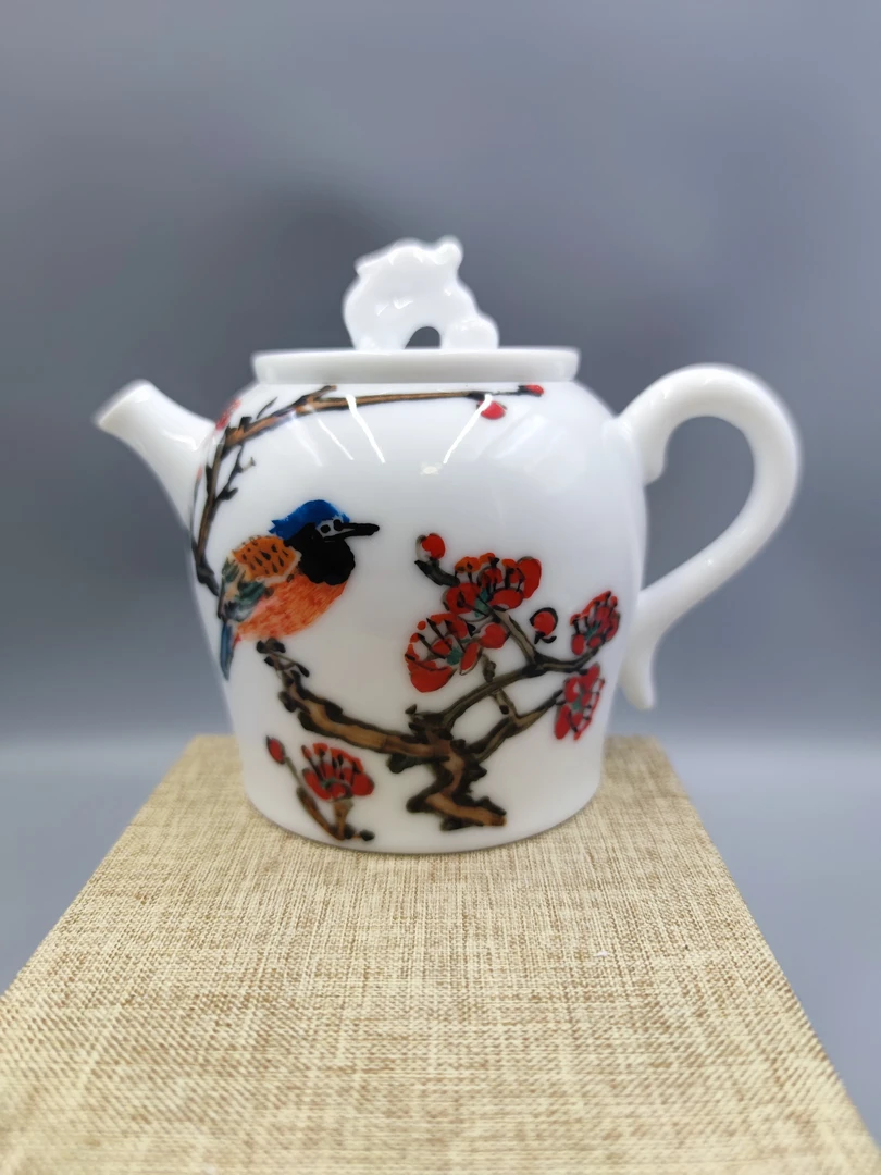 醴陵釉下五彩瓷(玉泥)     手绘     清香满乾坤     茶壶