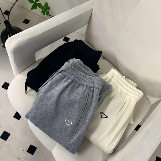 qgg女装冬季新品加绒束脚卫裤 83183