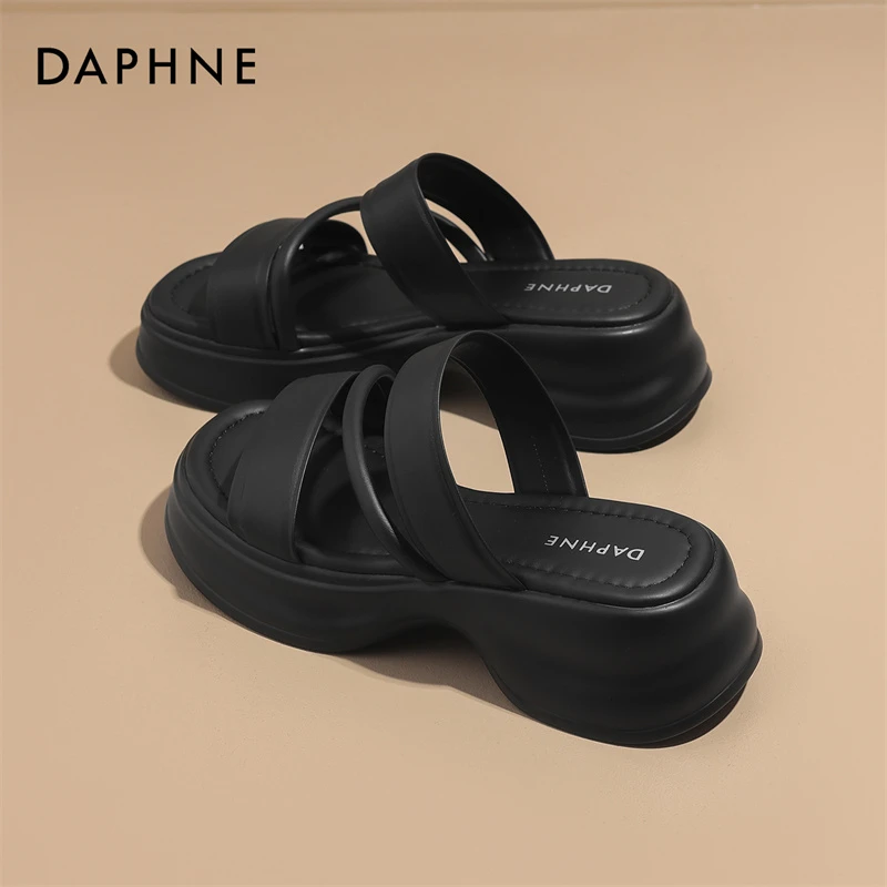达芙妮拖鞋女2024新款夏季外穿时尚高级感凉鞋女款厚底增高凉拖鞋