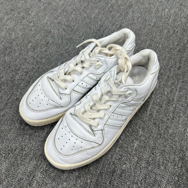 40.5码/内长250/adidas 阿迪达斯 白色跑步鞋/公价1359