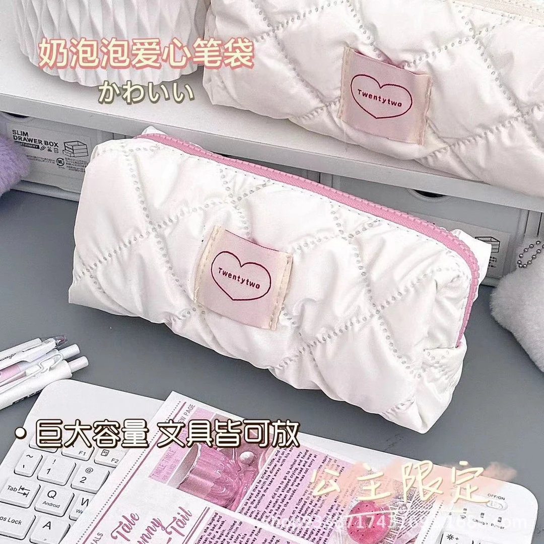新款韩系奶泡爱心ins笔袋大容量少女文具学生高颜值化妆包收纳袋