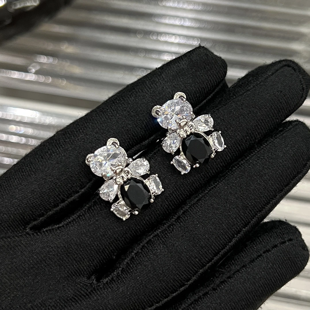 铜合金耳饰 C30银色时尚百搭气质小熊耳夹