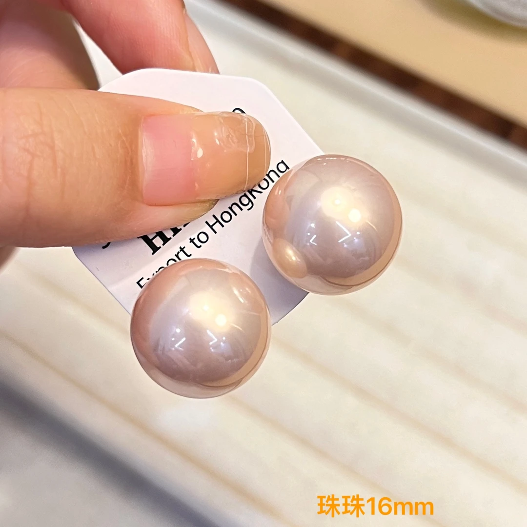 铜合金耳饰 D204优雅温柔淡粉色16mm时尚简约百搭气质珠珠耳环