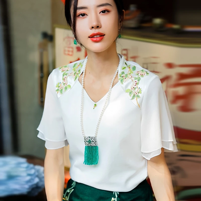 复古日记“茯苓”新中式夏季刺绣拼接V领针织古风T恤上衣242T5305