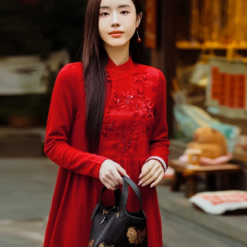 复古日记“暮蝉”早春新品！羊毛针织假两件桑蚕丝绣花连衣裙24HL432