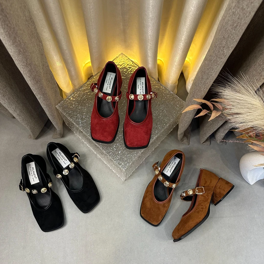 2024年秋季新款五金小银币一字带休闲百搭款马蹄跟玛丽珍跟鞋单鞋
