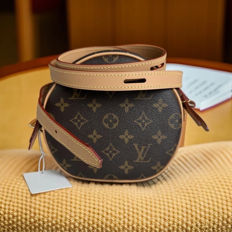 99新 LouisVuitton/路易威登 小圆饼 软饼 单肩包 803225
