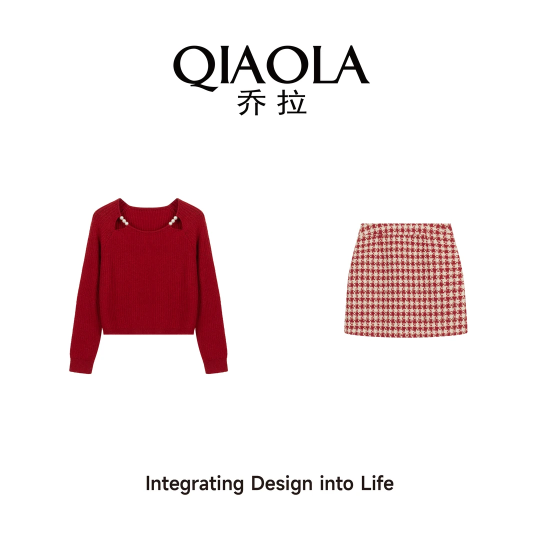 QIAOLA/乔拉【豆蔻年华】秋冬季毛织珍珠圆领格纹慵懒时尚套装预售