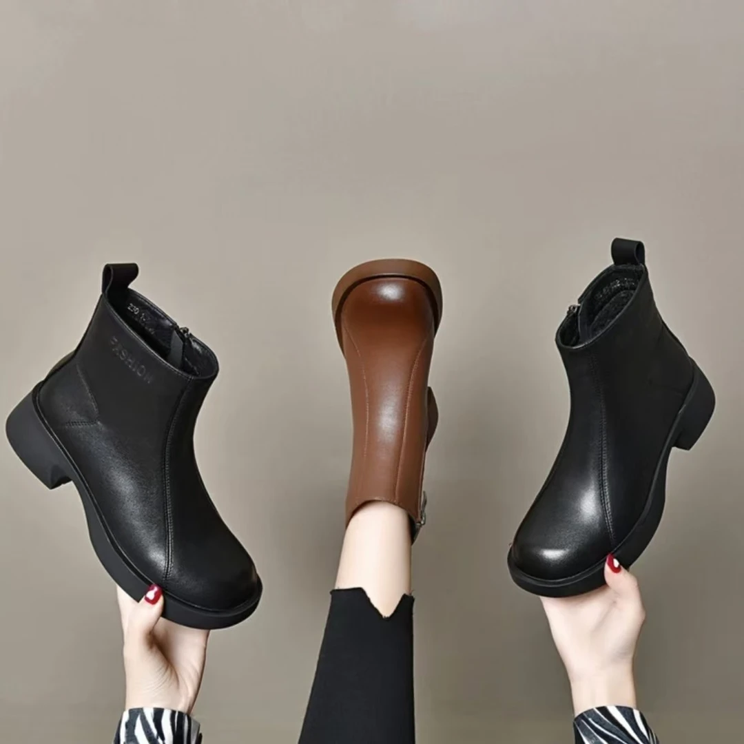 【朵苮女鞋】2024秋冬百搭时尚厚底复古加绒圆头切尔西女靴子5066