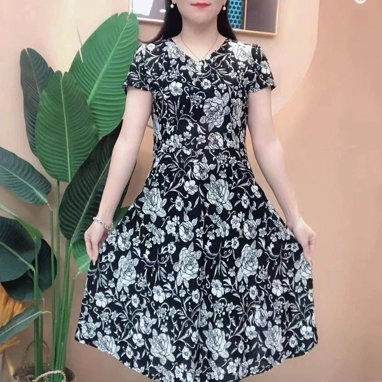 中老年妈妈连衣裙子女装夏装遮肚子显瘦母亲洋气衣服爆款2024新款
