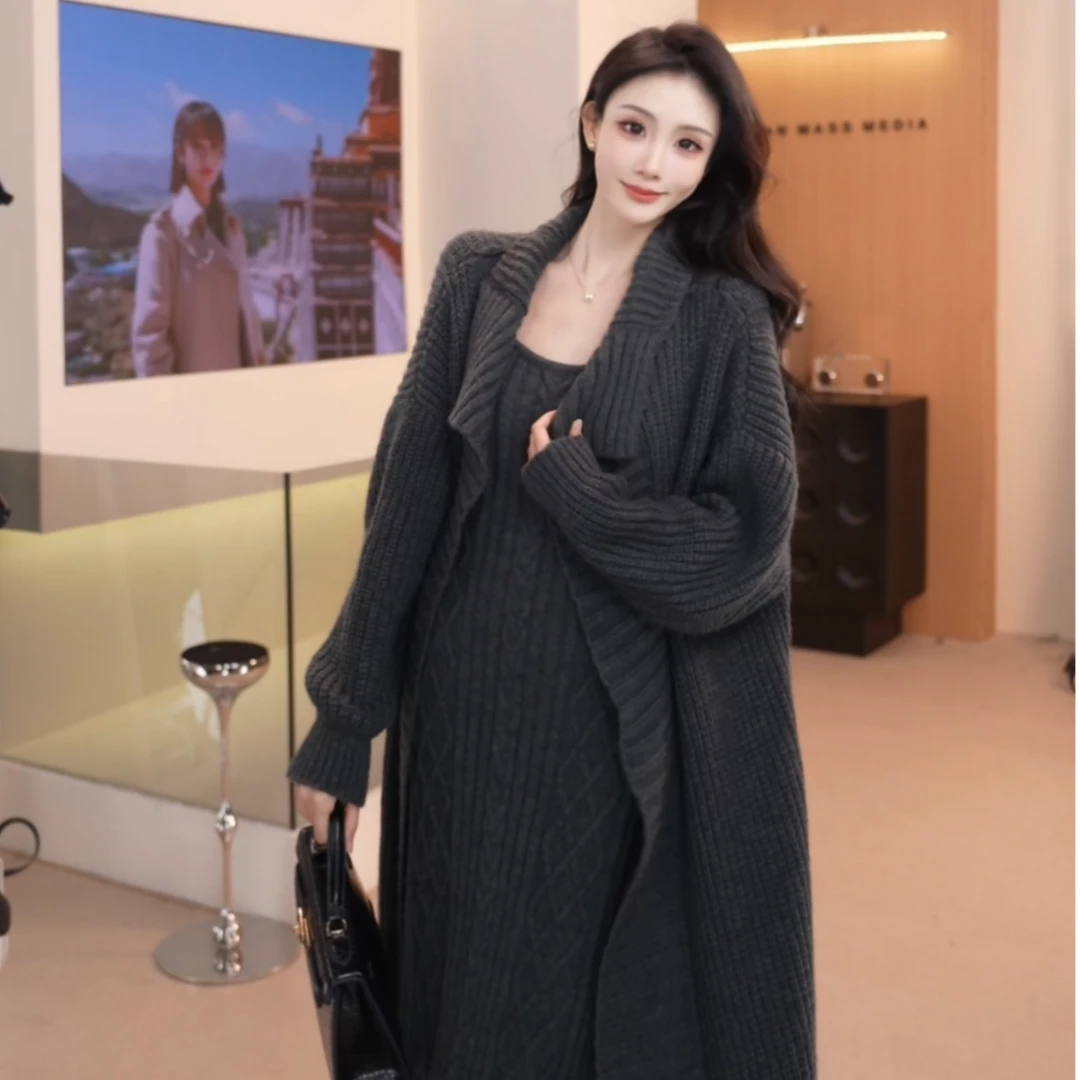 Basic House/百家好HS法式气质显瘦针织吊带连衣裙长款毛衣外套女