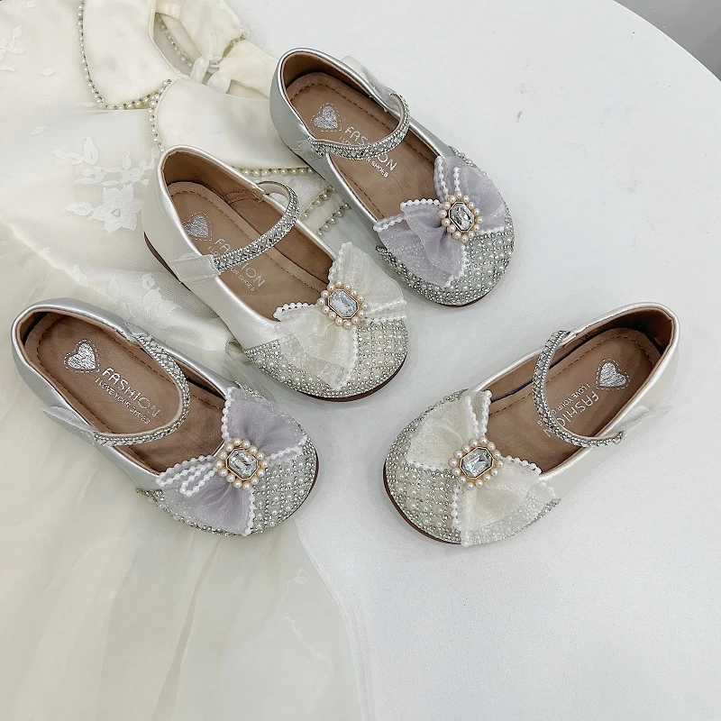 女童公主小皮鞋春秋新款宝宝单鞋中大童配礼服软底防滑水晶鞋6061