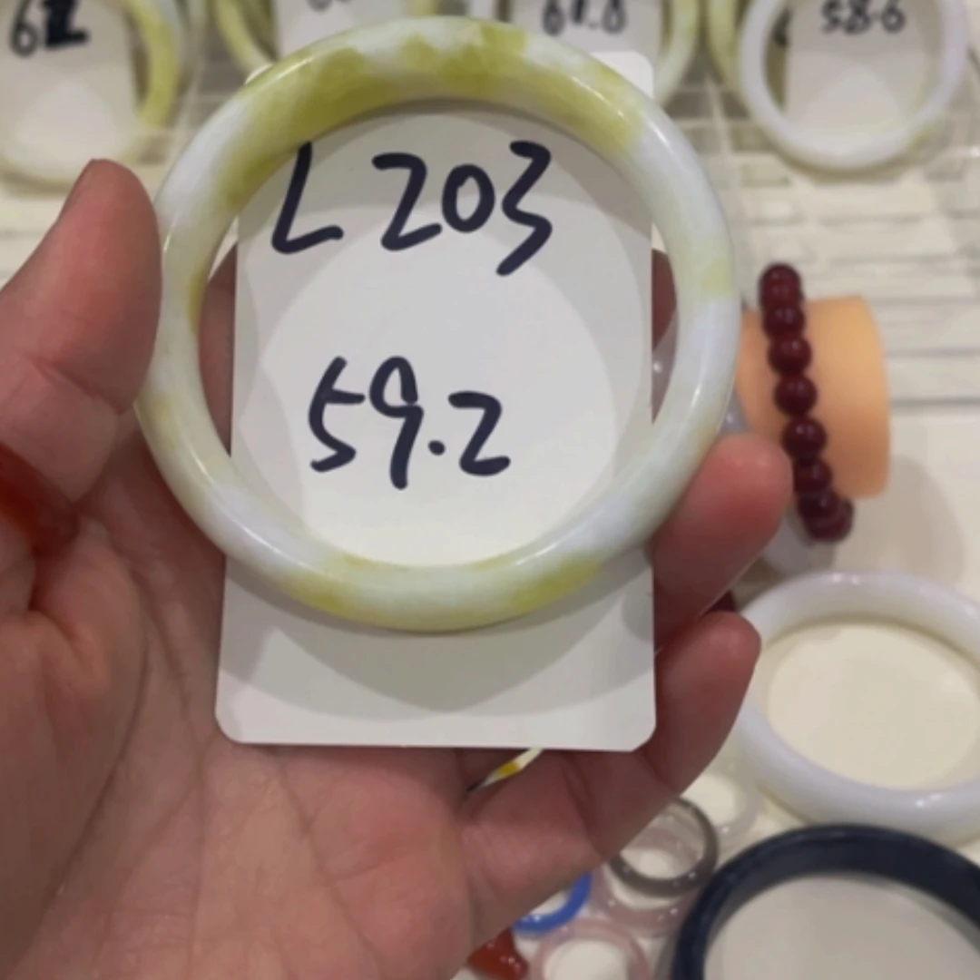 【闪购商品】蛇纹石玉手镯合金