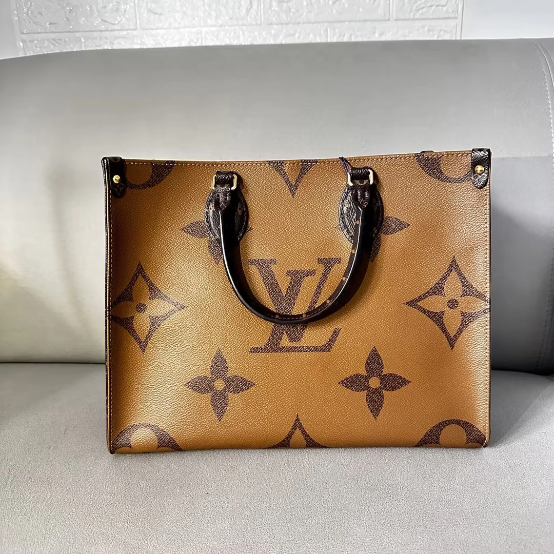 95新 LouisVuitton/路易威登 on the go中号芯片款HS00629
