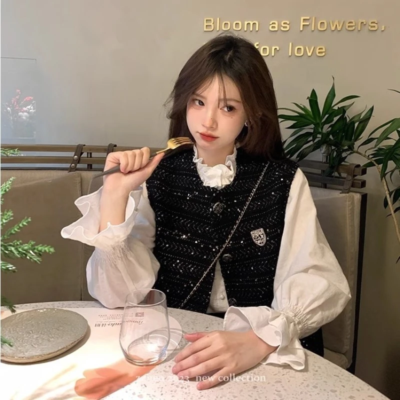 2025秋装新款网红小香风气质马甲木耳边花边白色衬衫套装女两件套