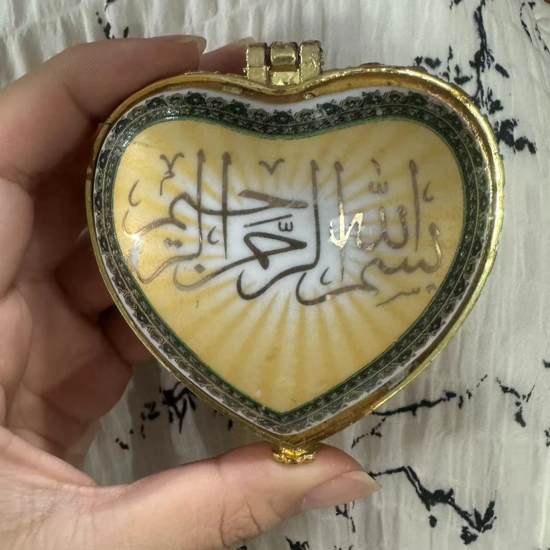 中国瓷器香盒、现代制品、欢迎选购