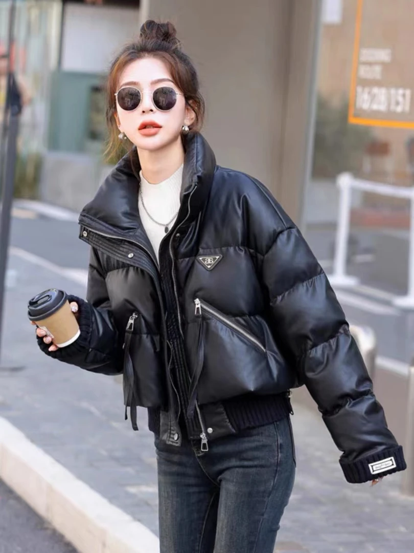 羽绒服女小个子2023冬季新款小款白鸭绒短款PU皮外套高级感超好看