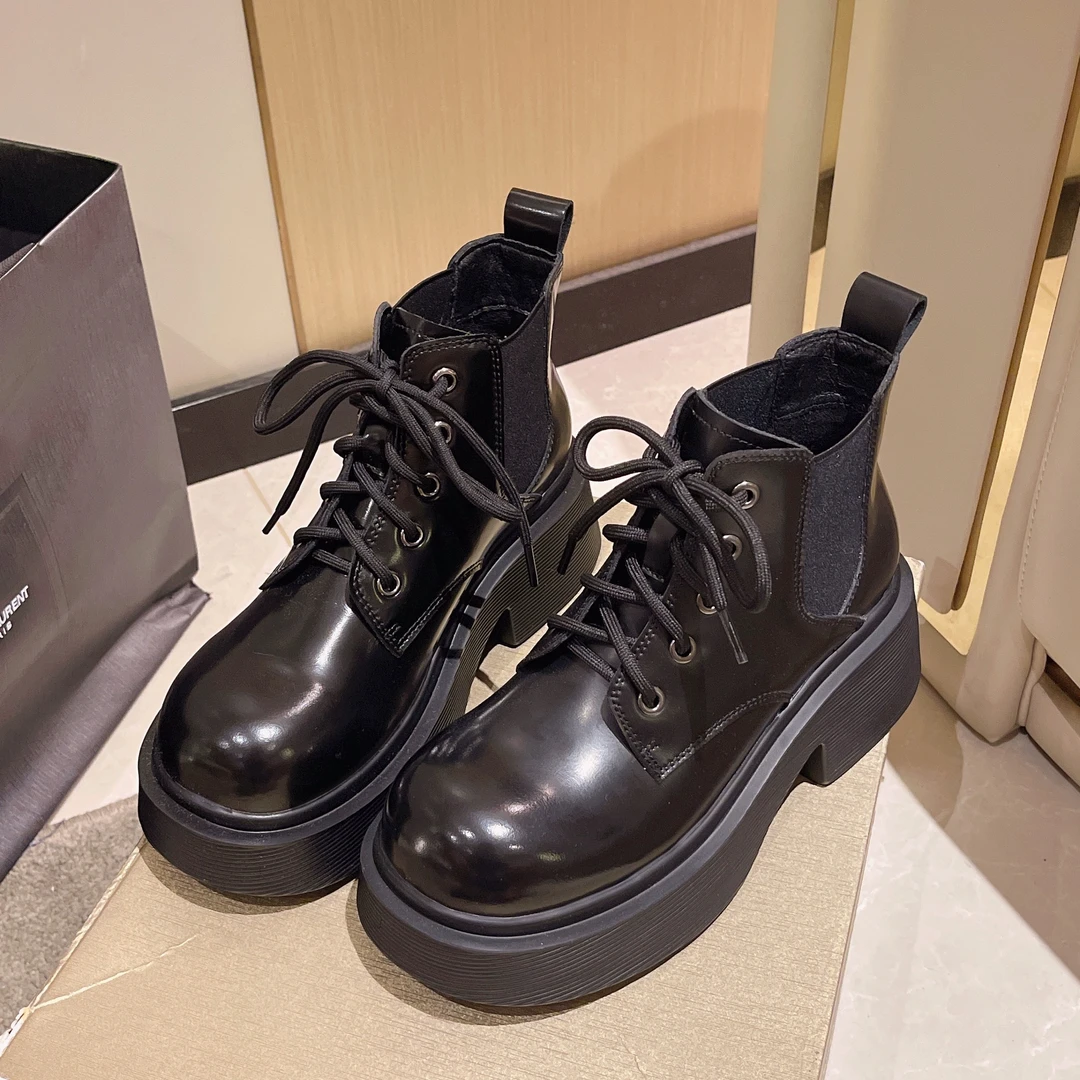 A35 复古厚底马丁靴小众设计大头短靴显瘦切尔西靴8321-1（总•四）