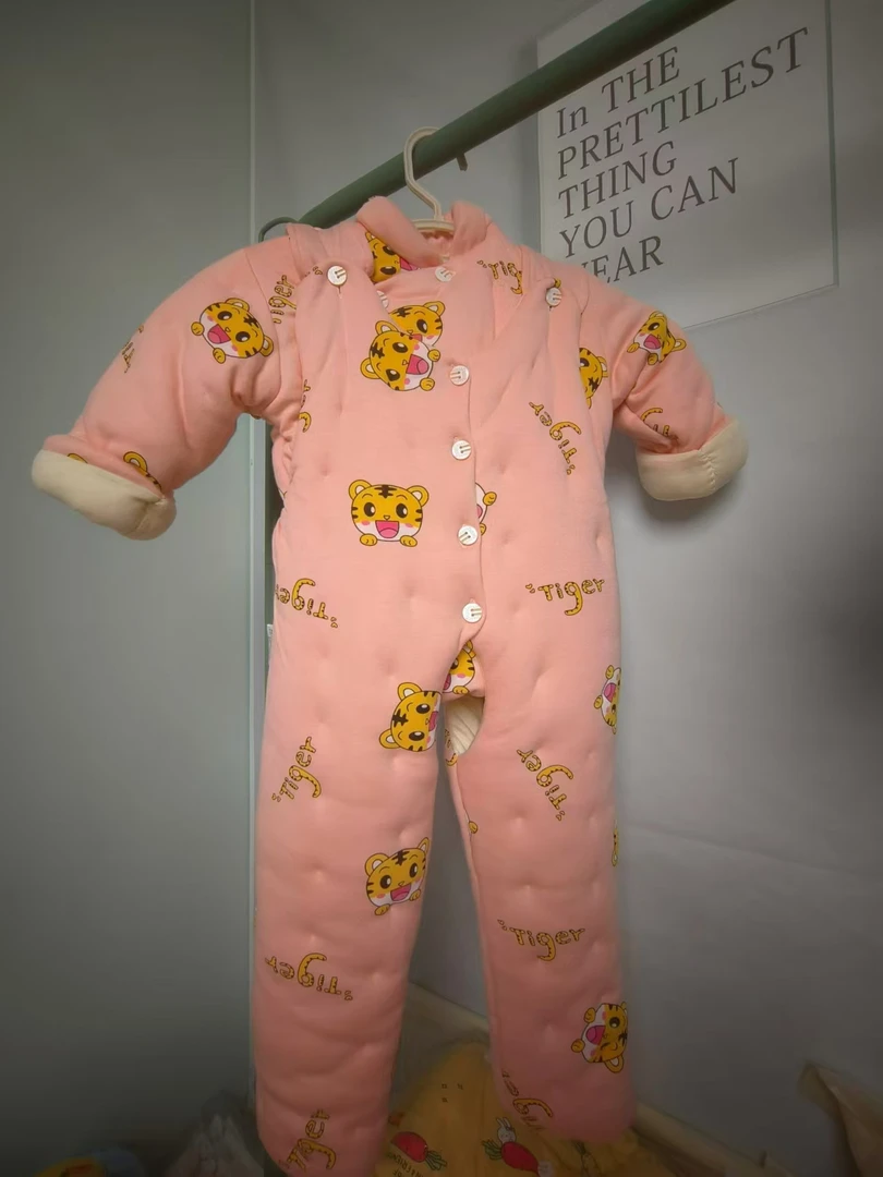 秋冬款宝宝外穿棉花衣冬季加厚外出棉衣儿童