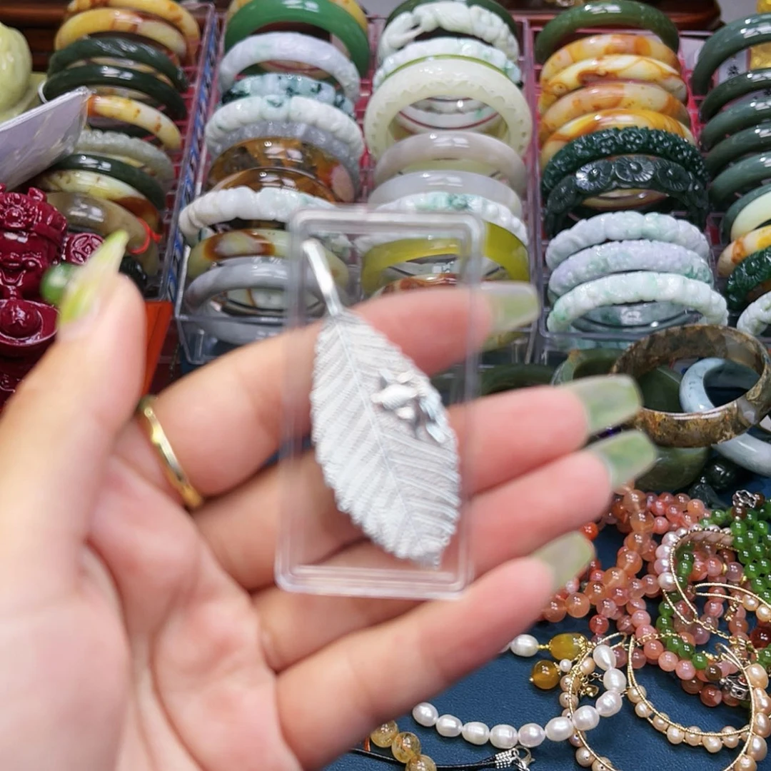 【闪购商品】蜜蜡颈饰未镶嵌