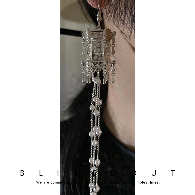 合金耳饰 【BLIZEDOUT】925银钩 中式灯笼设计耳线 单只的