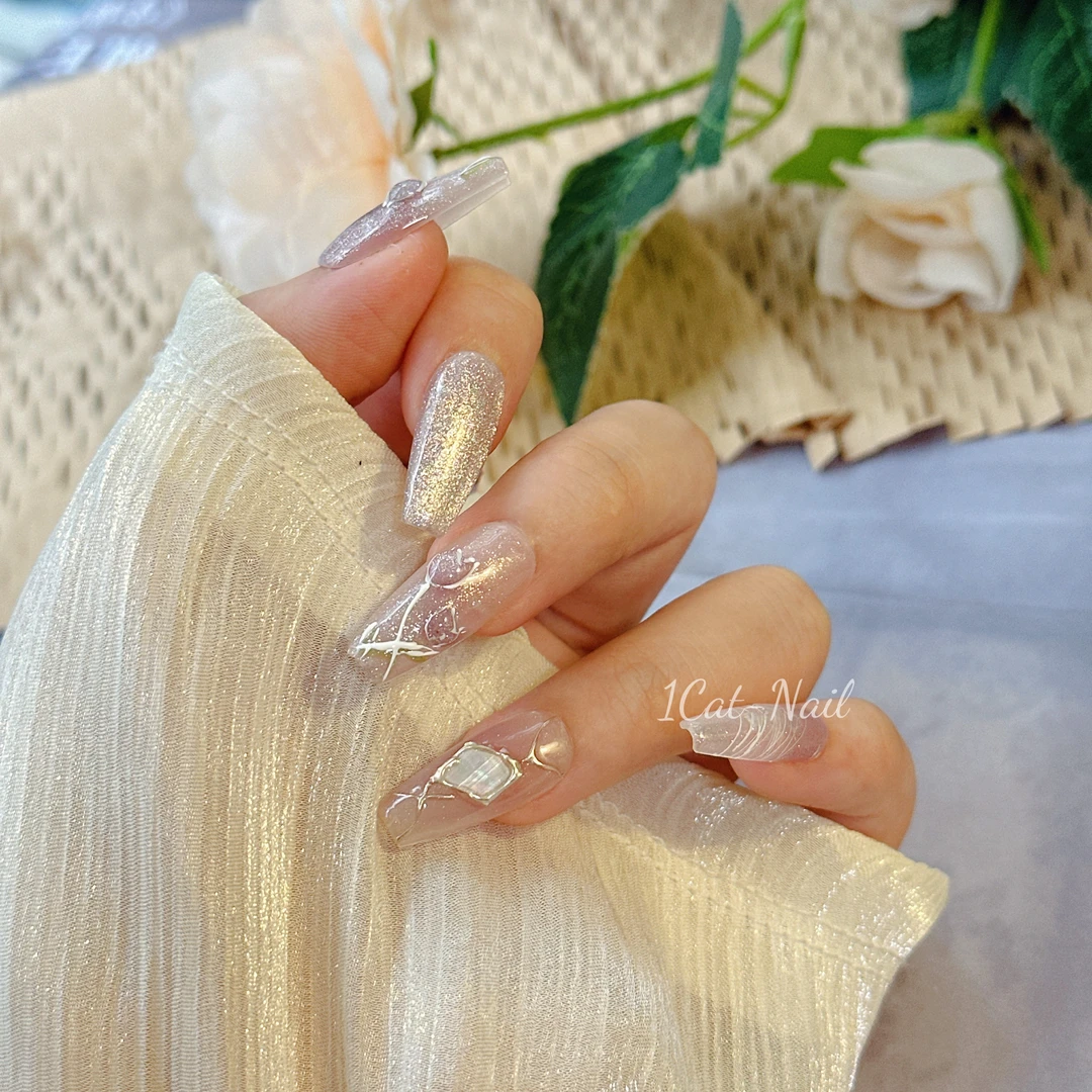 「鸢尾郁金香」猫眼纯手工穿戴甲玫瑰氛围高级感可卸甲中长款美甲