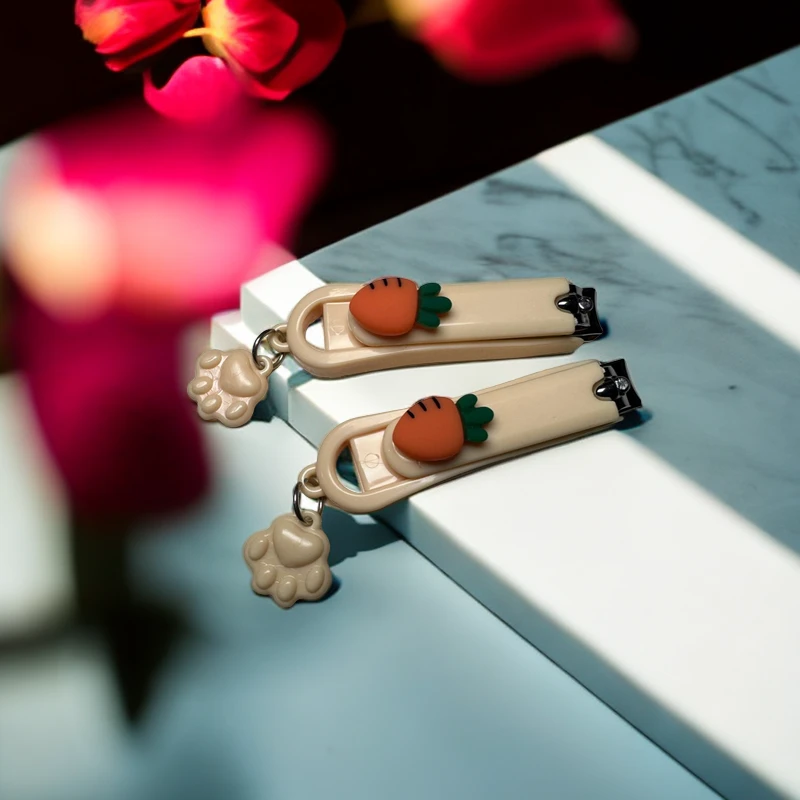 折叠家用修甲指甲钳指甲剪刀女生可爱便携胡萝卜指甲剪便携式学生