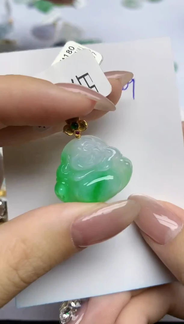 【闪购商品】翡翠颈饰18K金镶嵌天然翡翠A货，