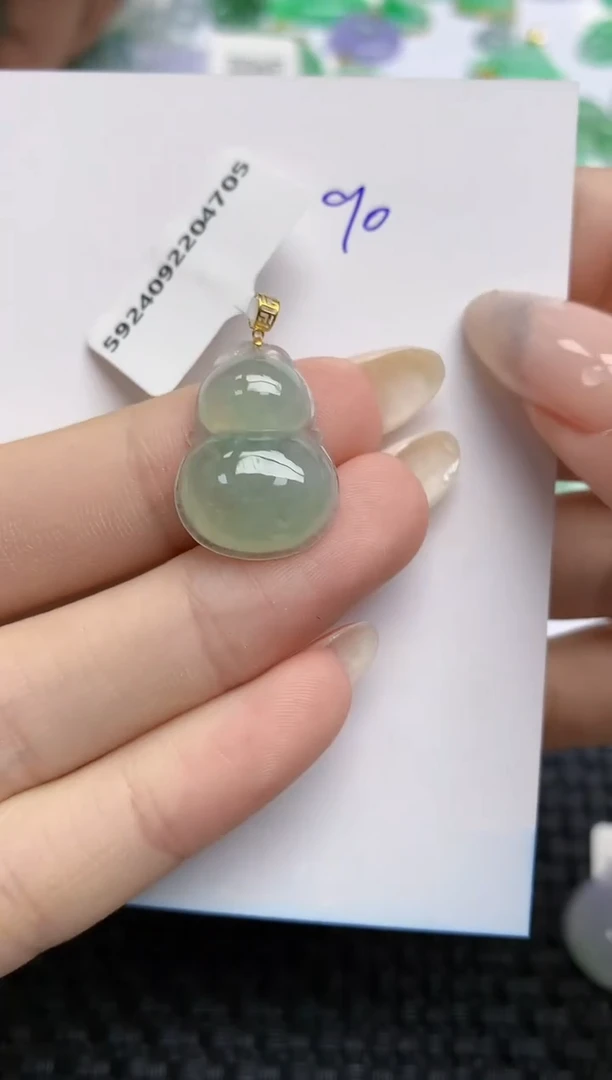【闪购商品】翡翠颈饰18K金镶嵌天然翡翠A货，90