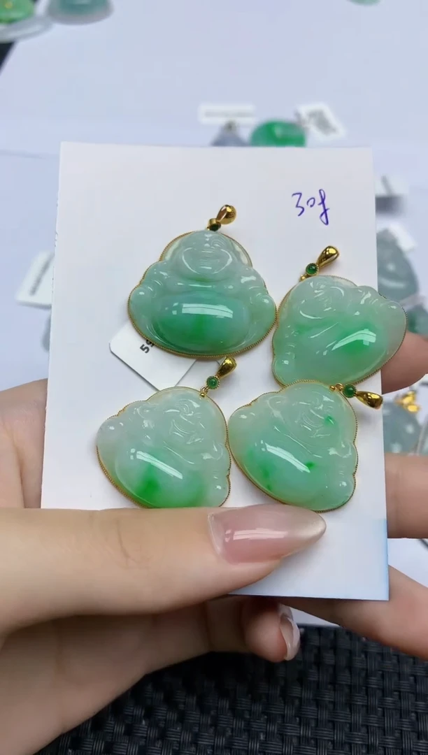 【闪购商品】翡翠颈饰18K金镶嵌多样性发其一