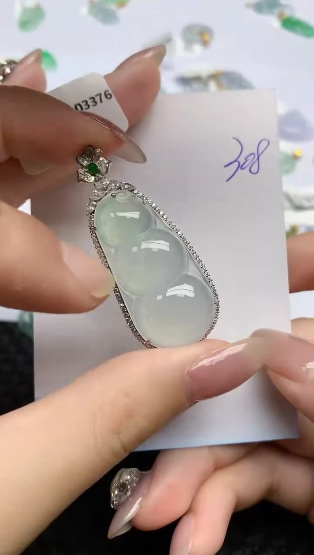 【闪购商品】翡翠颈饰18K金镶嵌天然翡翠A货，308