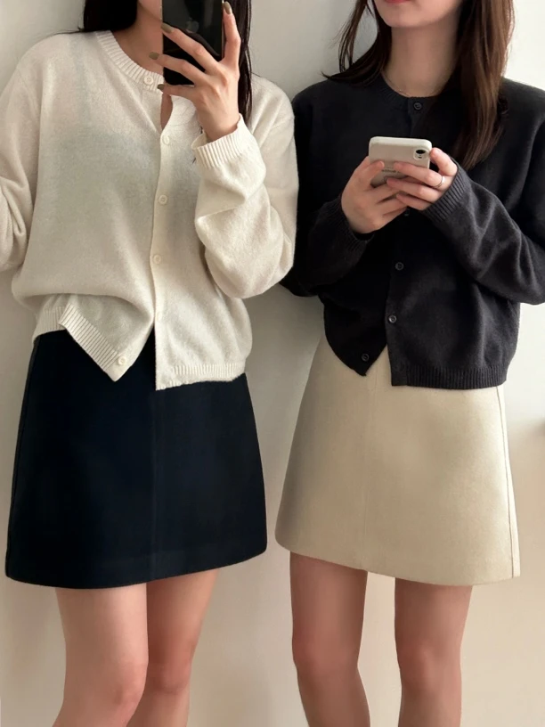 嘻嘻家上新女款短裙百搭时尚