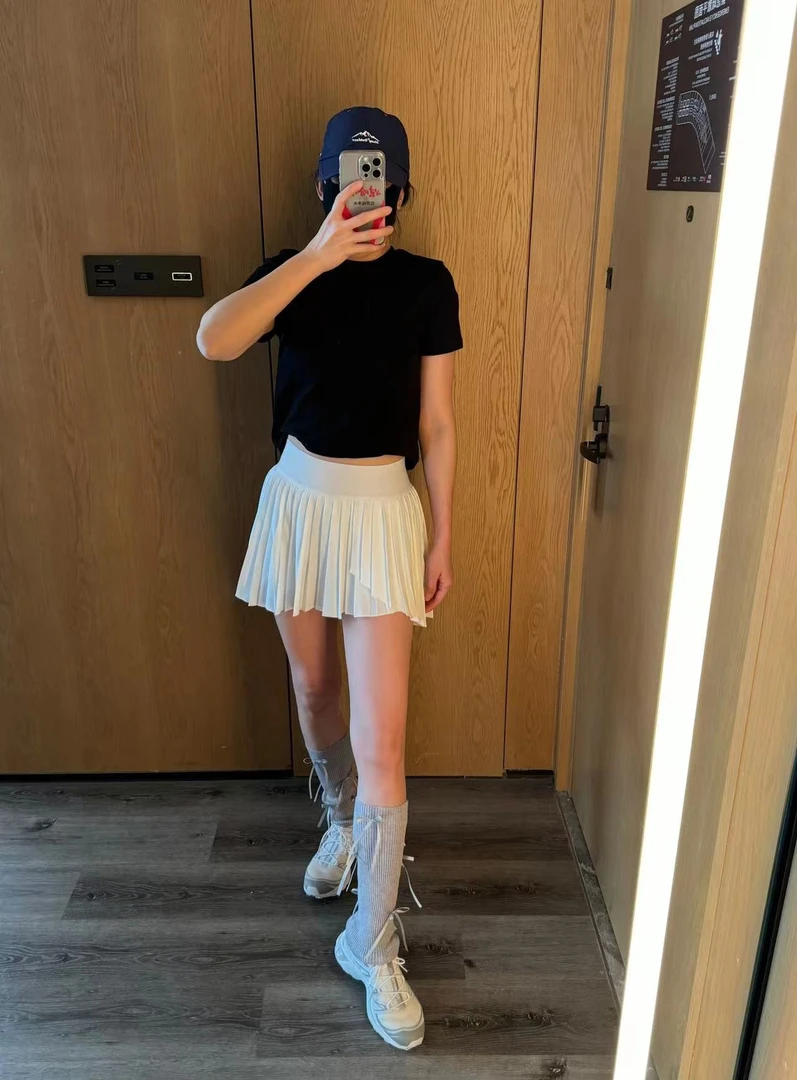 2024耐耐款褶皱网球裙