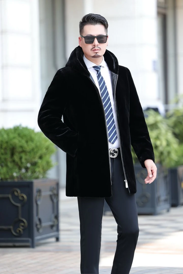 冬季新款卡貂绒中长款带帽水貂绒大衣男士休闲连帽外套加绒加厚